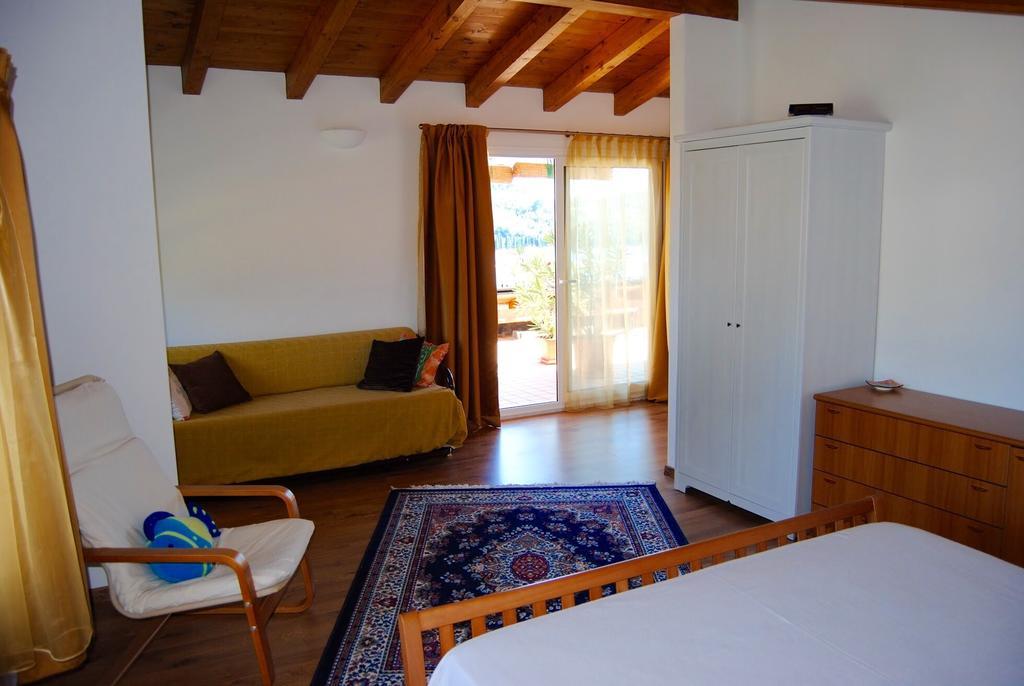 Ai Colli B&B Сало Номер фото